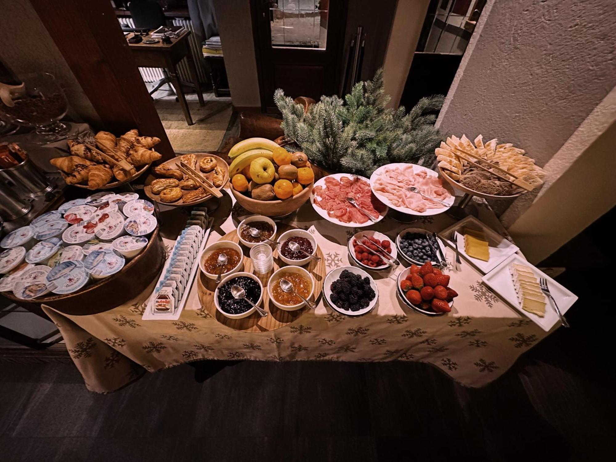 Le Samovar Guest House Брей-Червиния Экстерьер фото